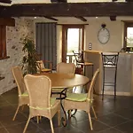 Les Hotes Du Lac, Et Tables D'hotes ベッド・アンド・ブレックファスト Mandailles