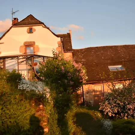Les Hotes Du Lac