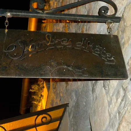 Les Hotes Du Lac, Et Tables D'hotes Bed & Breakfast 3*