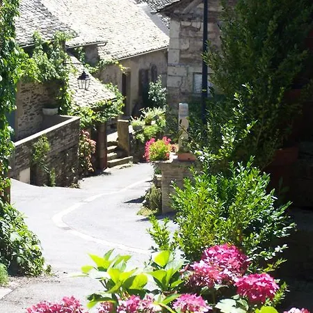 Les Hotes Du Lac, Et Tables D'hotes Bed & Breakfast 3*