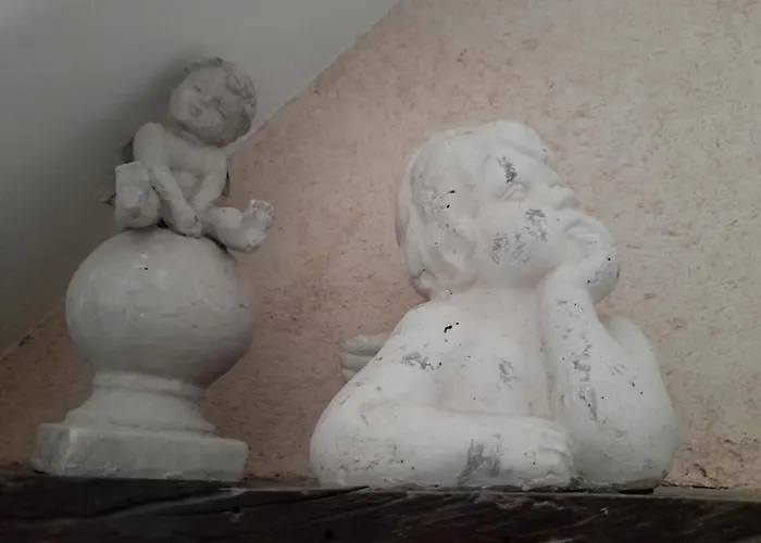 Les Hotes Du Lac, Et Tables D'hotes Bed & Breakfast