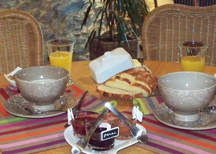 Les Hotes Du Lac, Et Tables D'hotes