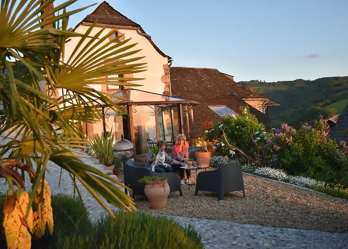 Bed & Breakfast Les Hotes Du Lac, Et Tables D'hotes