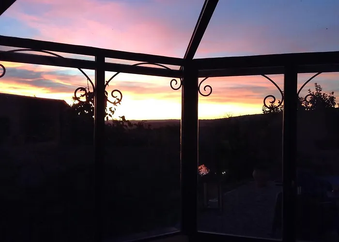 Les Hotes Du Lac, Et Tables D'hotes Bed & Breakfast 3*